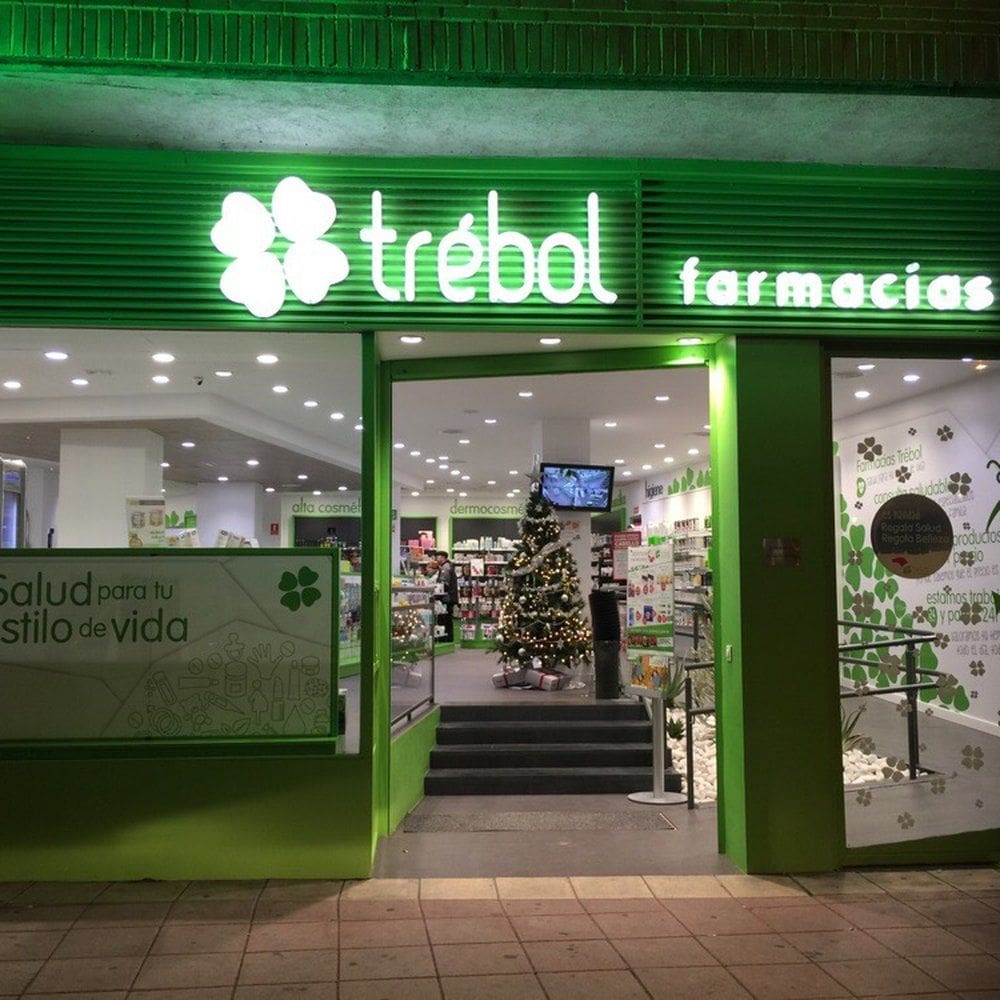 Trebol Farmacia 24 horas – Calle Eloy gonzalo 31 – Chamberi – Milla de Oro – Barrio Salamanca – imagen 3