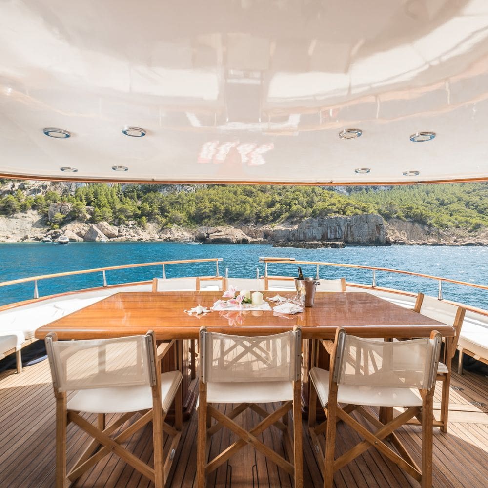 Charter & Dreams – Alquiler de barcos y yates en Ibiza – Mallorca – imagen 4